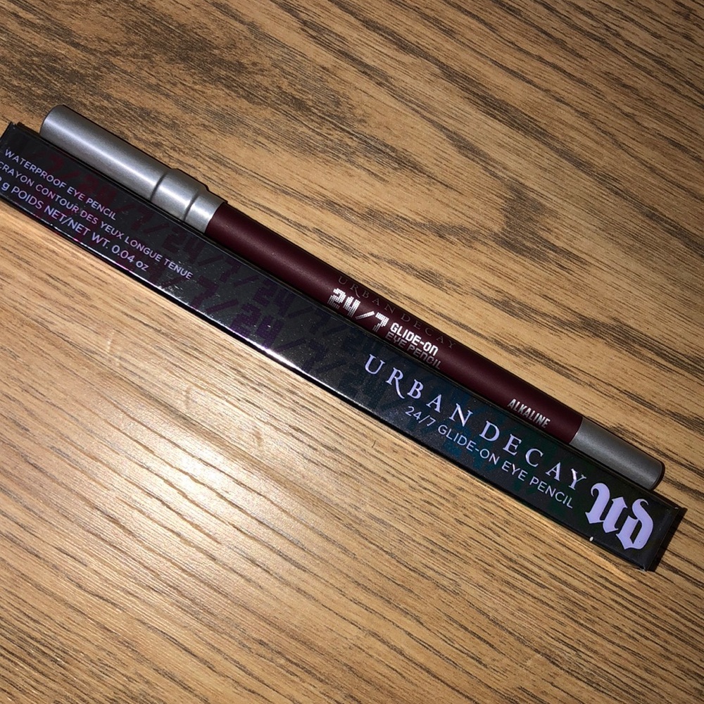 NIB Urban Decay 24/7 eyeliner in alkaline